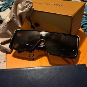 Louis Vuitton Oversized Sunglasses